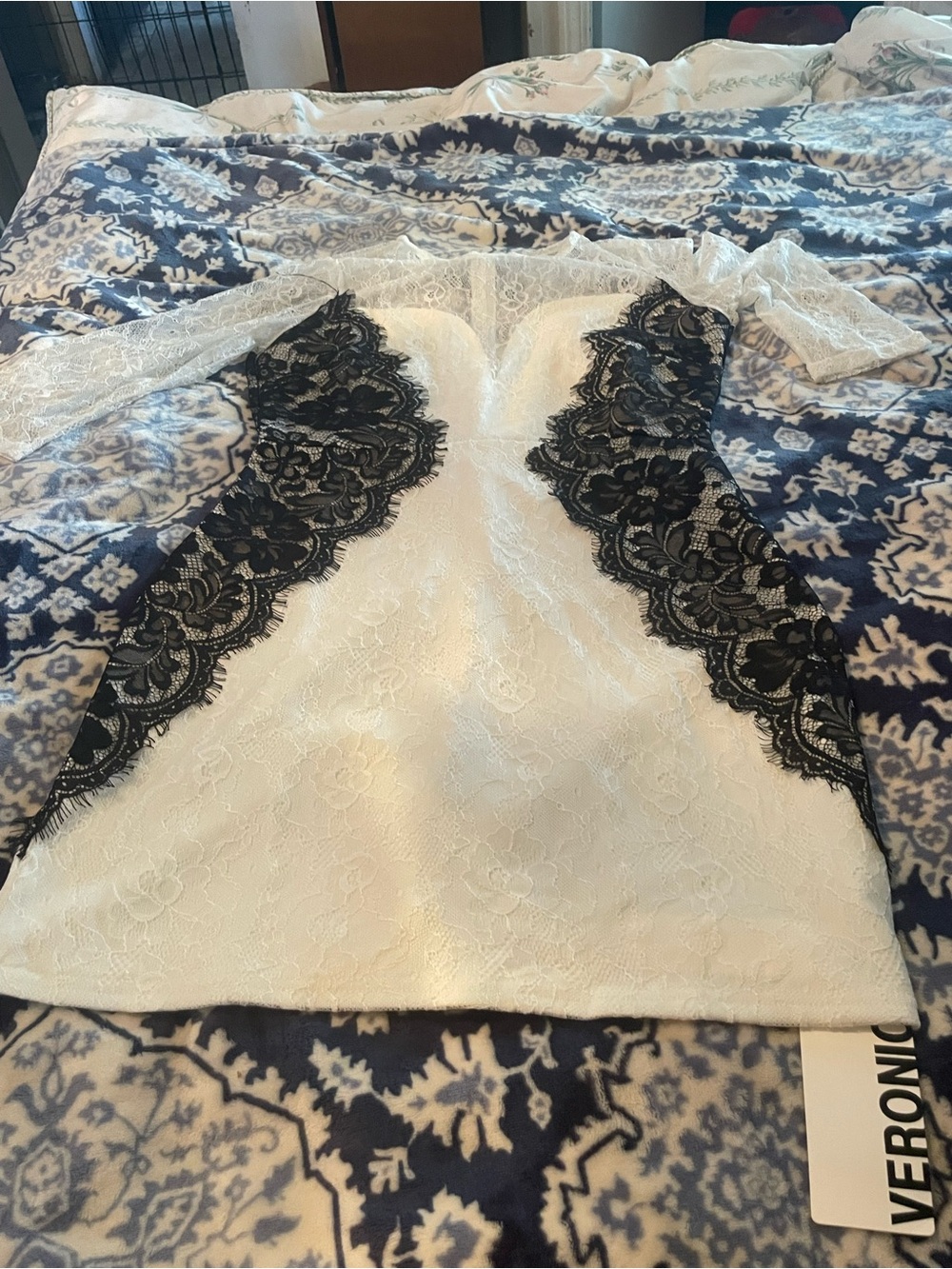 Veronica Beard White Mini Dress with Black Lace Insets